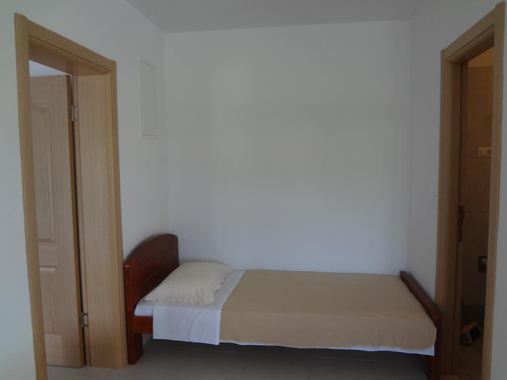 Apartments Franov Bibinje Szoba fotó