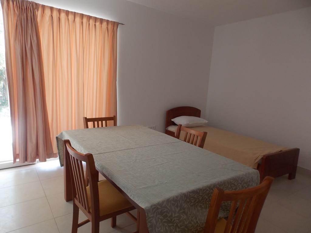 Apartments Franov Bibinje Szoba fotó